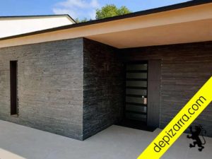 Pared de piedra pizarra exterior.