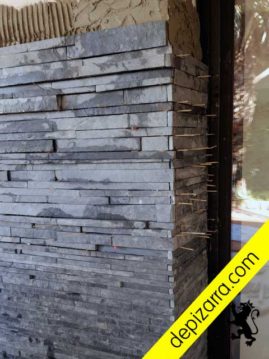 Revestir pared con pizarra natural.