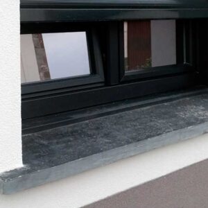 Vierteaguas de piedra.