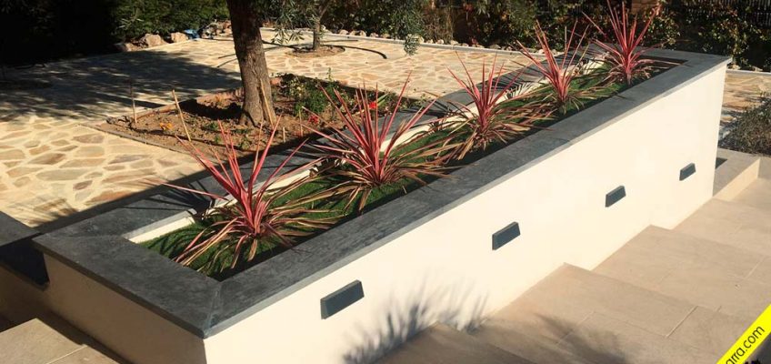 Albardilla de piedra.